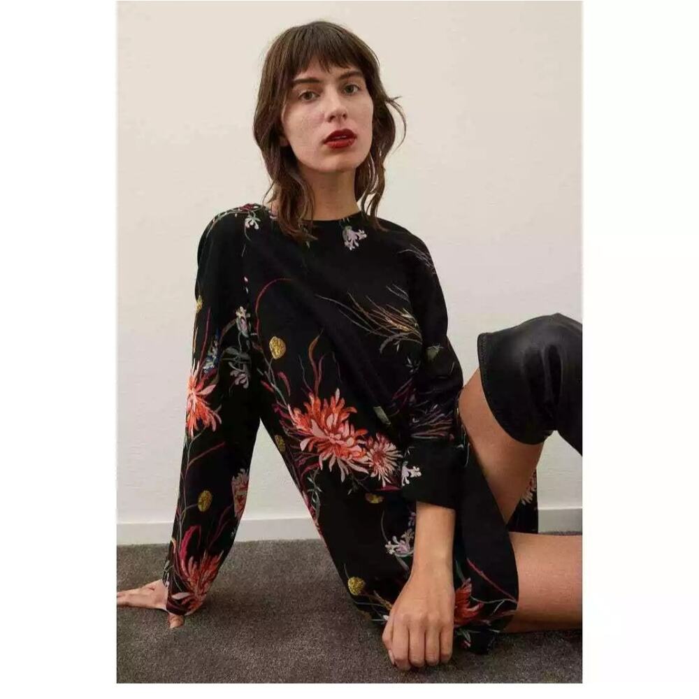 H&M Black Floral Wide-Sleeved Dress Size small colorful bright